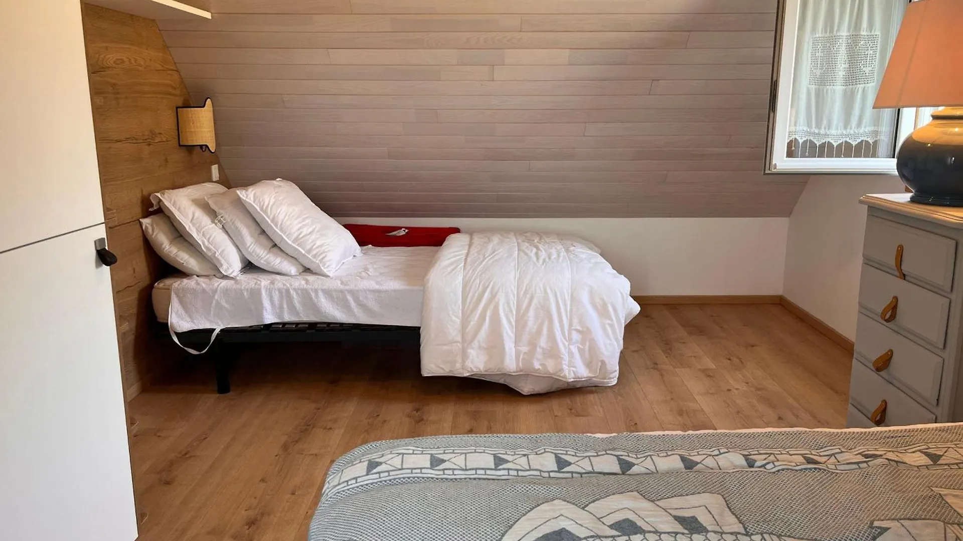 Maison Lumineuse A Sauzon Avec Grande Terrasse Et Jardin - Fr-1-418-269 0*,  Γαλλία