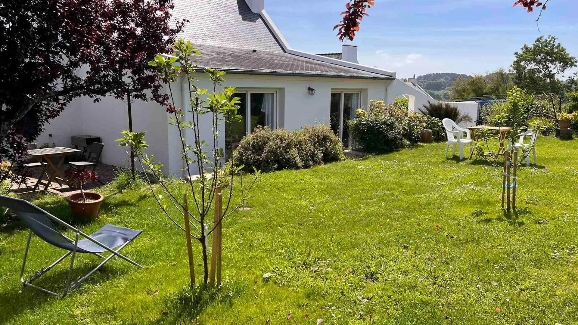 Maison Lumineuse A Sauzon Avec Grande Terrasse Et Jardin - Fr-1-418-269